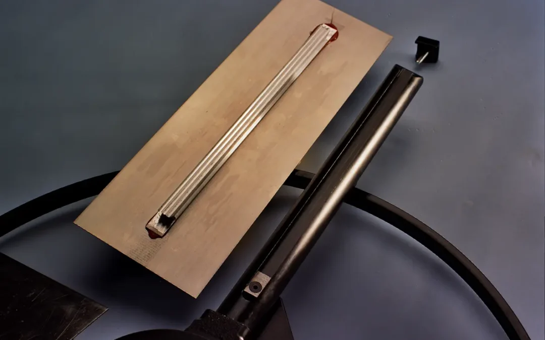 Maximizing Efficiency with Full-Track Power Trowels: An Overview of Innovative Blade Change Systems